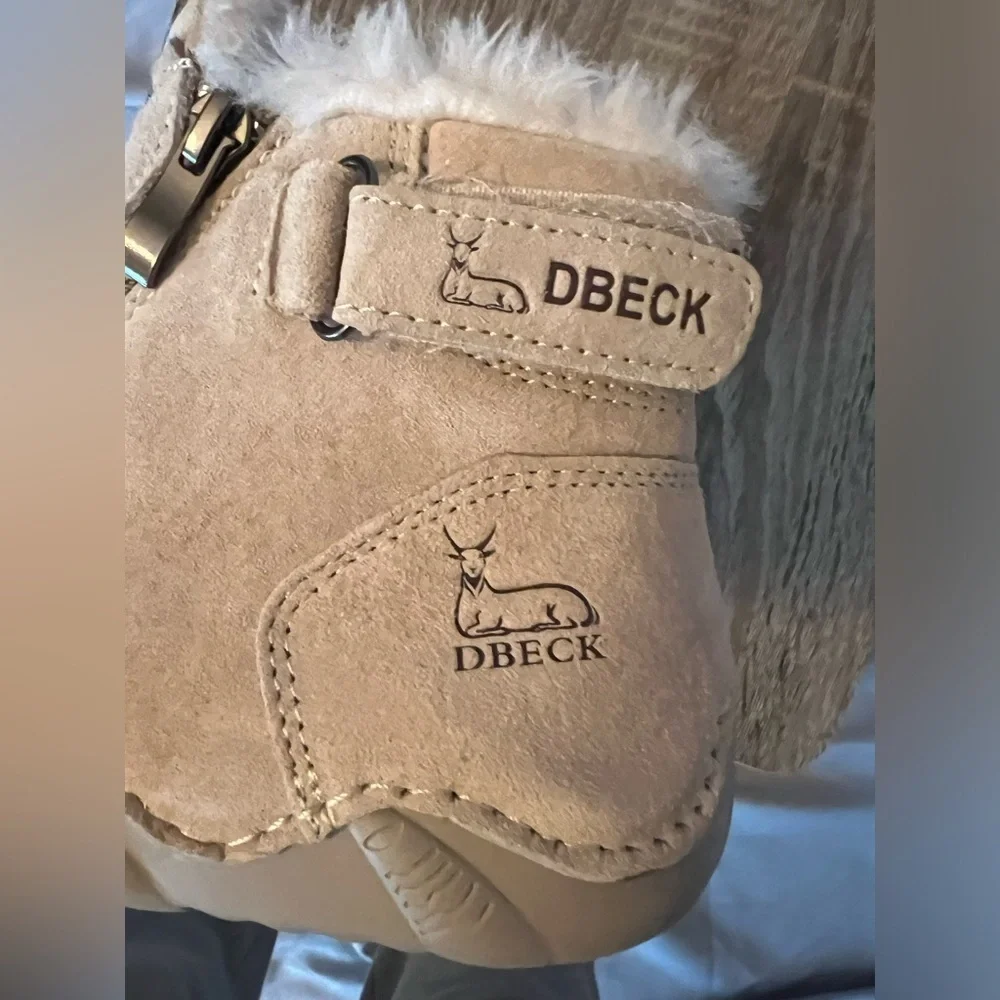 NWOB DBECK Tan Suede Ankle Boots with Fur Lining
